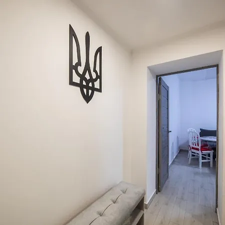 Вилла Zarinok House Сколе